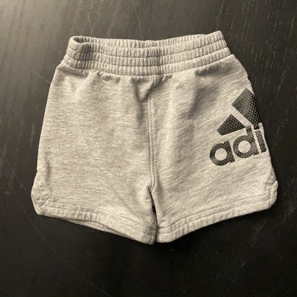 Adidas shorts size 6M - Picture 6 of 6